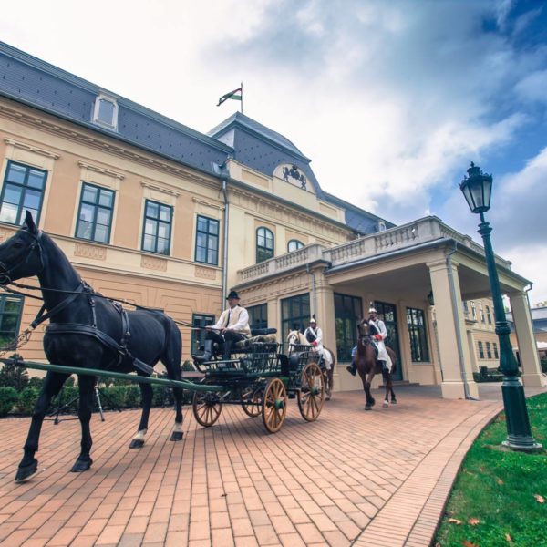 Rendhagyó előadás a forradalom és szabadságharc hőseinek emlékére