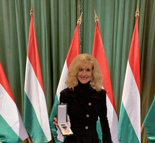 Állami kitüntetésben részesült Katona Katalin