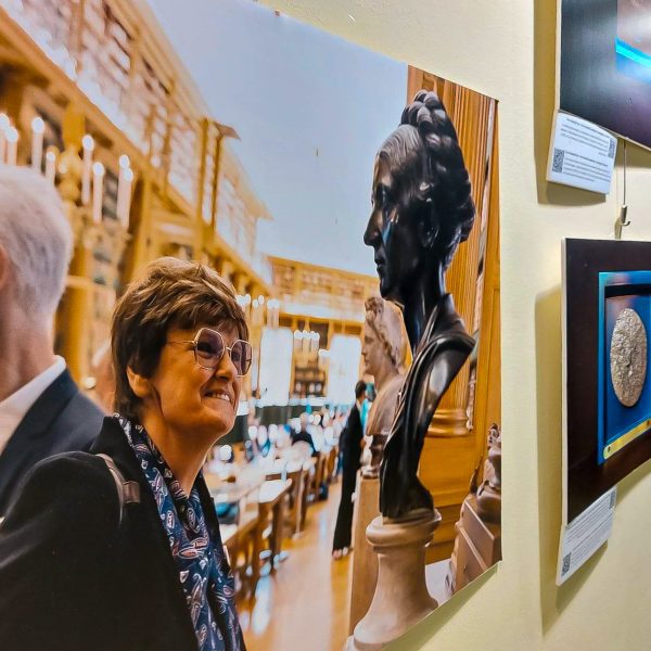 Karikó Katalin elismerései a tanulmányi versenyektől a Lasker-díjig