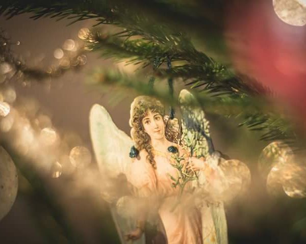 Advent a gyulai Almásy-kastélynál