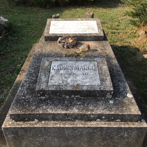 A Családfakutatónak köszönhetően újult meg egy Ladics sírbolt